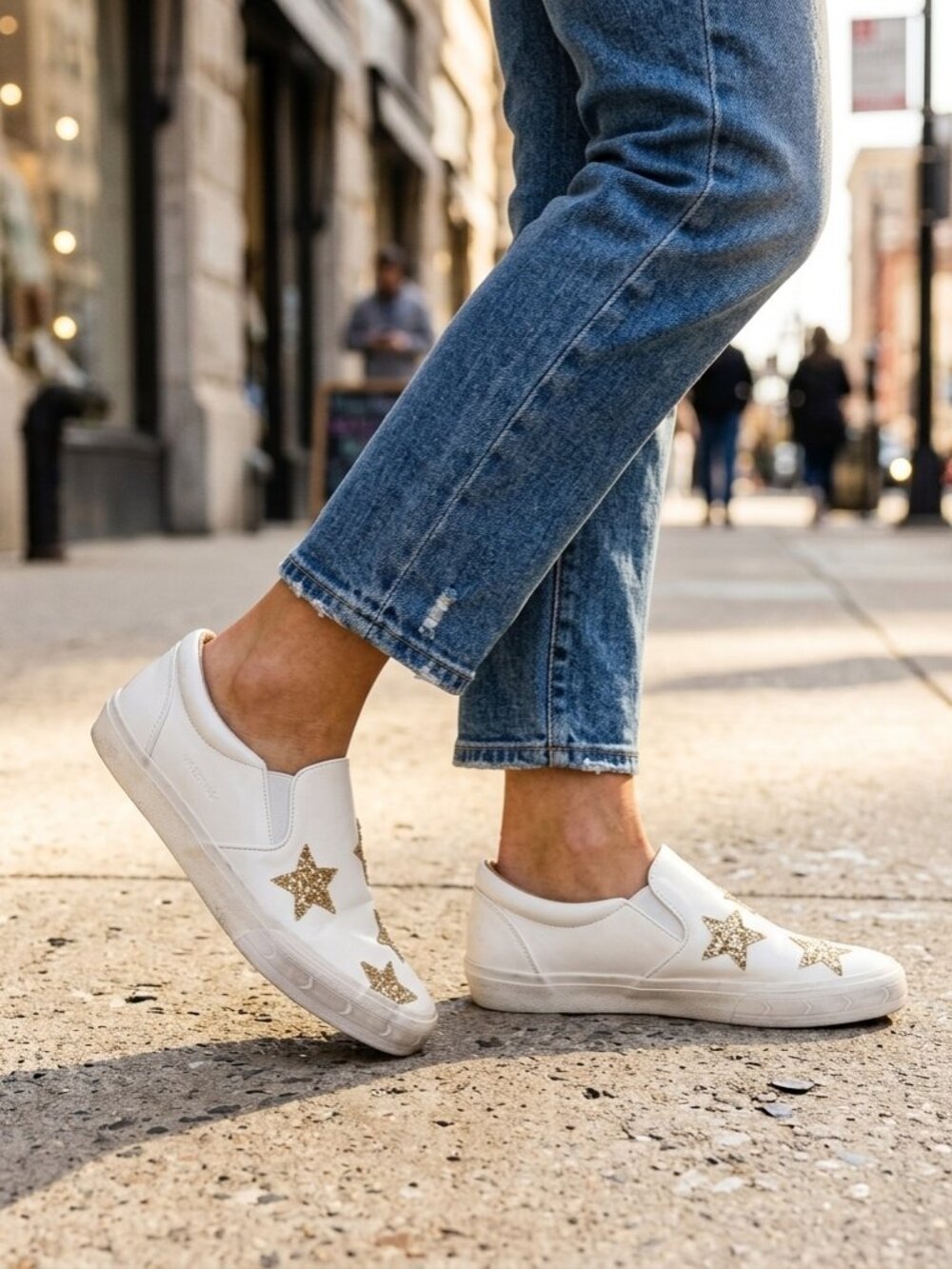 *RARE* VH EST 1954 Vintage Havana White Leather Gold Star Perforated Sneakers